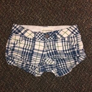 Aeropostale Stretch Plaid Shorts (Size: 00)